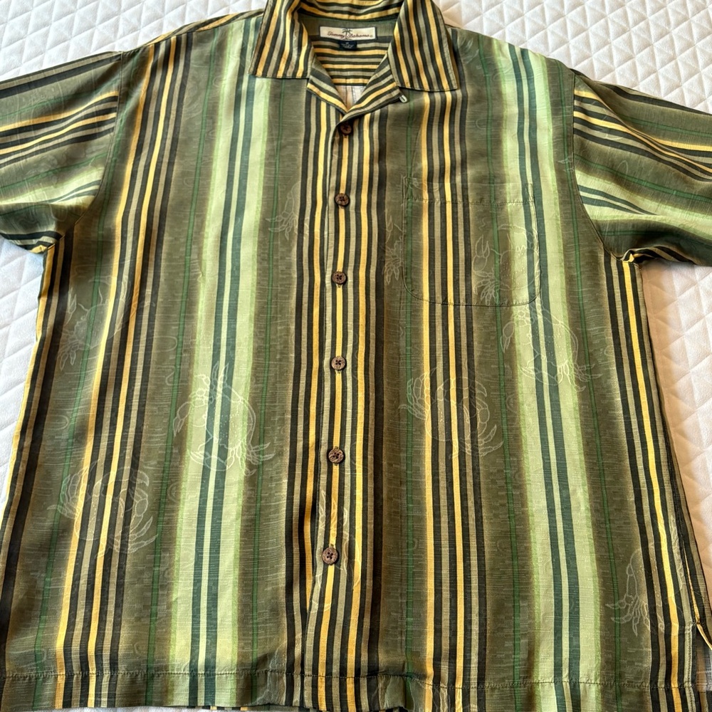 Tommy Bahama 100% Silk Men’s Shirt Sz M Striped Short Sleeve Crab Jacquard Print - Picture 3 of 14